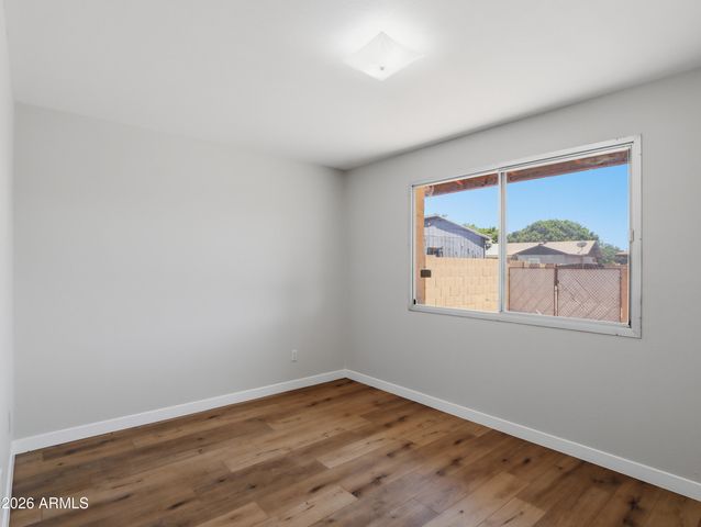 2949 W CACTUS WREN Drive, Phoenix, AZ 85051