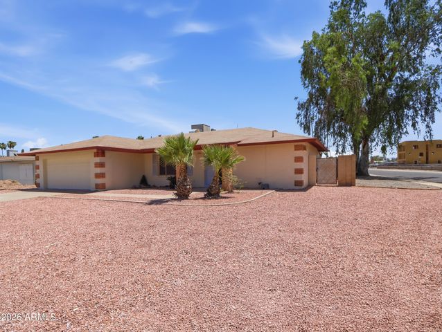 2949 W CACTUS WREN Drive, Phoenix, AZ 85051