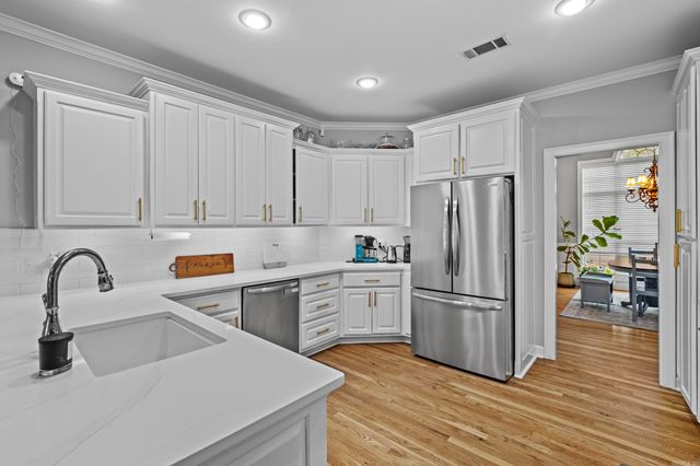 307 Wellington Woods Loop, Little Rock, AR 72211