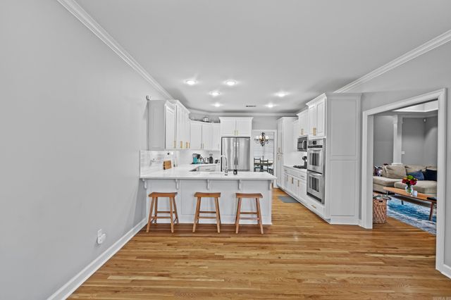 307 Wellington Woods Loop, Little Rock, AR 72211