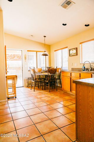 1651 N Pima Court, Tucson, AZ 85716