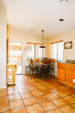 1651 N Pima Court, Tucson, AZ 85716