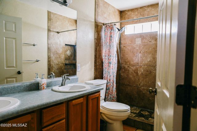 1651 N Pima Court, Tucson, AZ 85716