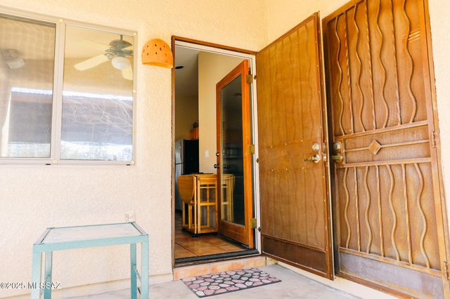 1651 N Pima Court, Tucson, AZ 85716