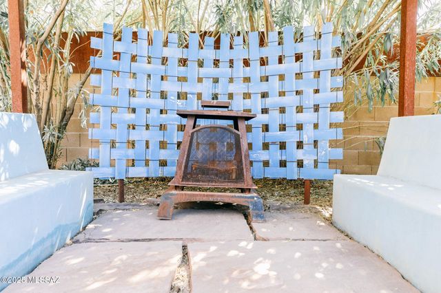 1651 N Pima Court, Tucson, AZ 85716