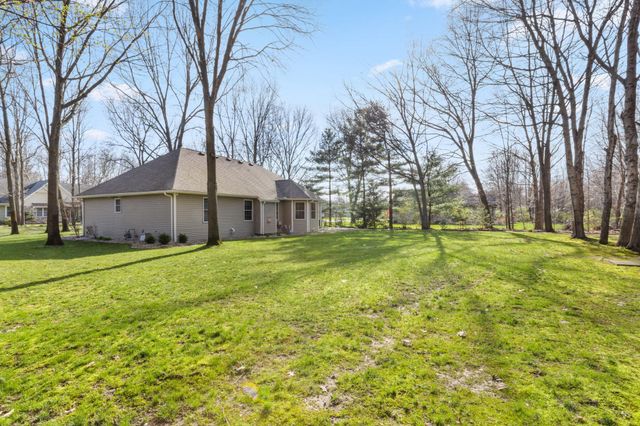13745 Ranier Drive, Middlebury, IN 46540