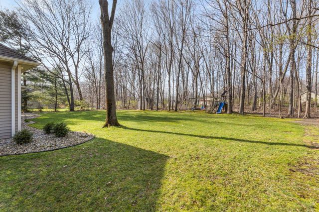 13745 Ranier Drive, Middlebury, IN 46540