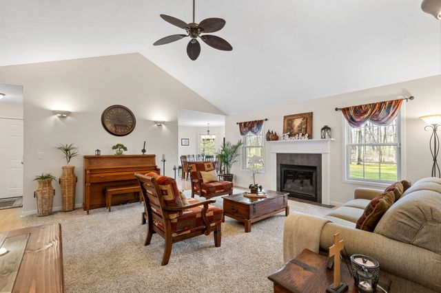 13745 Ranier Drive, Middlebury, IN 46540