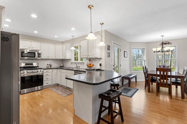 13745 Ranier Drive, Middlebury, IN 46540