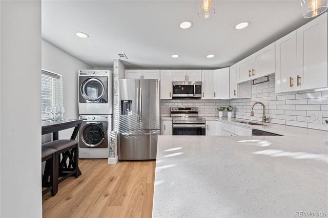 3381 W Center Avenue, Denver, CO 80219