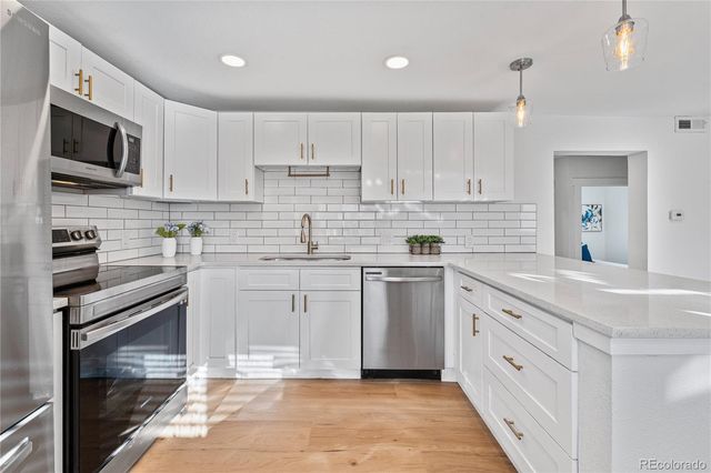 3381 W Center Avenue, Denver, CO 80219