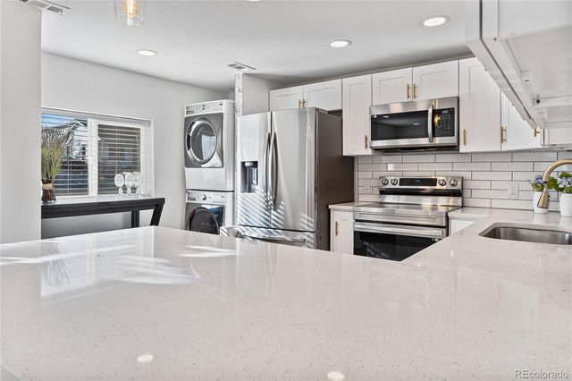 3381 W Center Avenue, Denver, CO 80219