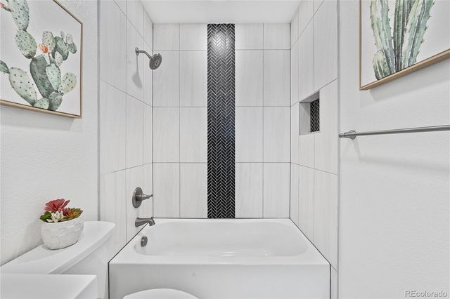 3381 W Center Avenue, Denver, CO 80219