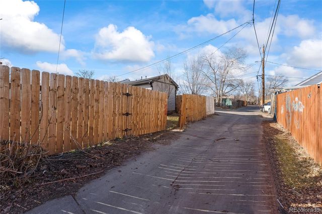 3381 W Center Avenue, Denver, CO 80219