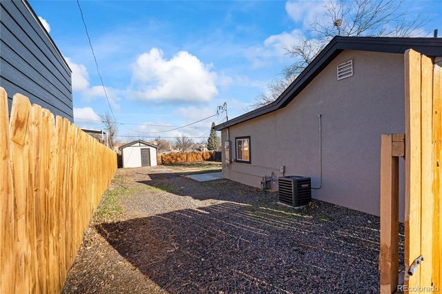 3381 W Center Avenue, Denver, CO 80219