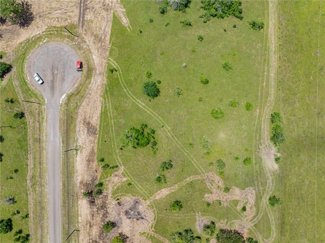 6523 Atakapan Trail, Bedias, TX 77831