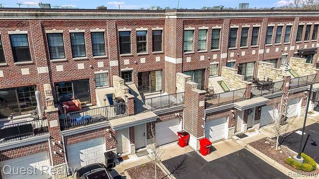 218 Mill Street, Rochester, MI 48307