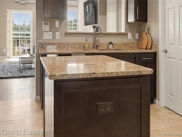 218 Mill Street, Rochester, MI 48307