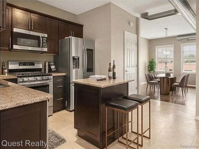 218 Mill Street, Rochester, MI 48307