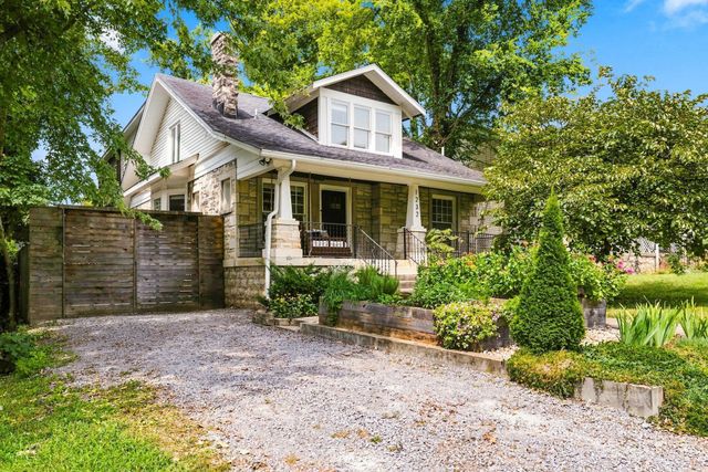 1232 N 2nd St, Nashville, TN 37207