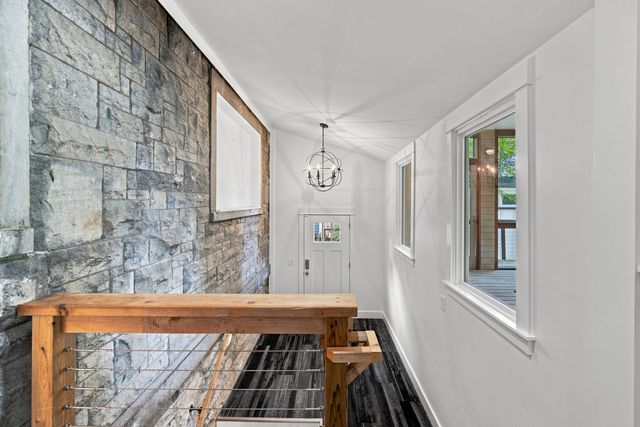 1232 N 2nd St, Nashville, TN 37207