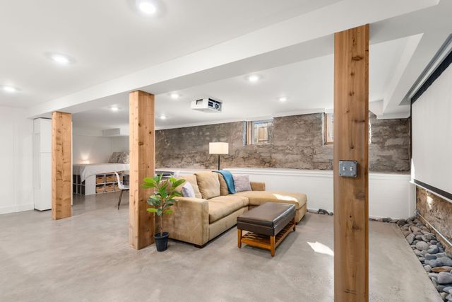 1232 N 2nd St, Nashville, TN 37207