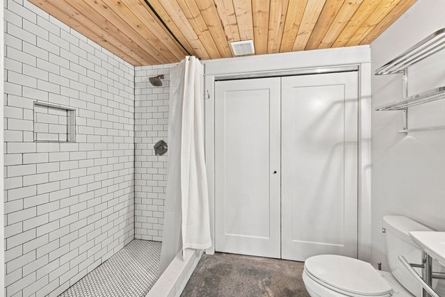 1232 N 2nd St, Nashville, TN 37207