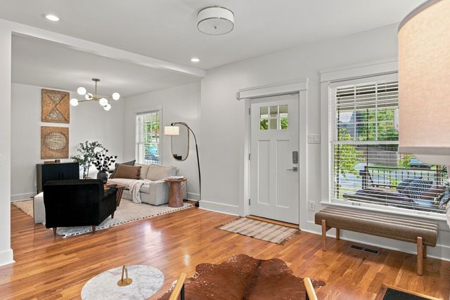 1232 N 2nd St, Nashville, TN 37207