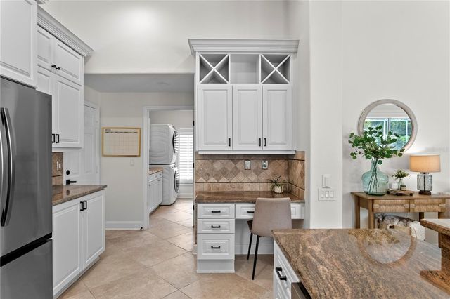 6123 SAVOY CIRCLE, Lutz, FL 33558