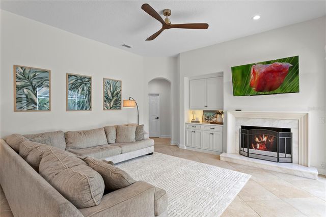 6123 SAVOY CIRCLE, Lutz, FL 33558