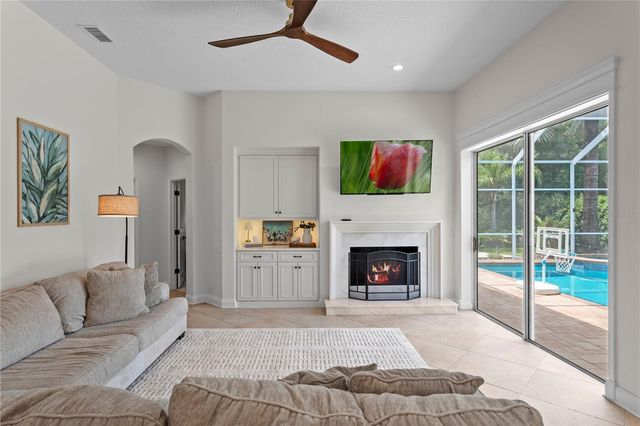 6123 SAVOY CIRCLE, Lutz, FL 33558