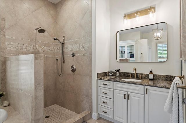 6123 SAVOY CIRCLE, Lutz, FL 33558