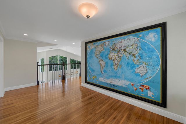 216 SE 10th Street, Fort Lauderdale, FL 33316