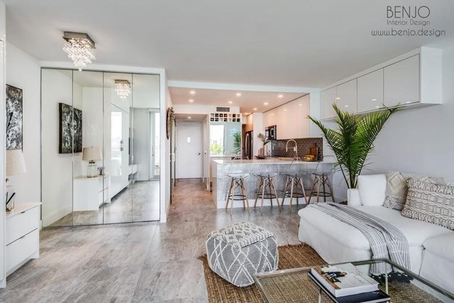 1000 WEST AV 1419, Miami Beach, FL 33139