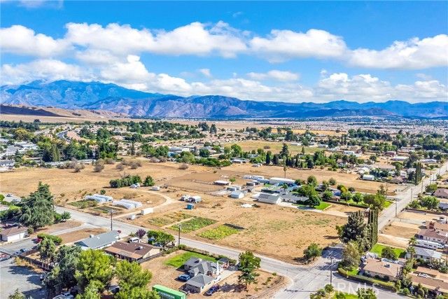 40587 HIGH ST, Cherry Valley, CA 92223
