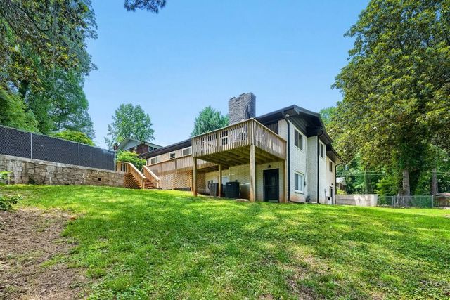 3068 Cherry Blossom Lane, Atlanta, GA 30344