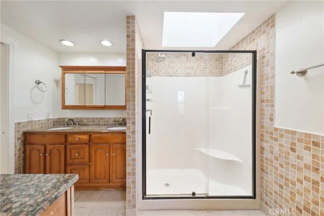 21915 Columbia, Yorba Linda, CA 92887