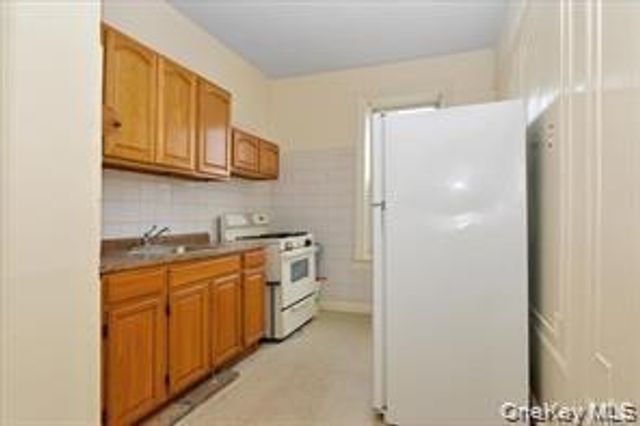 663 Miller Avenue, Brooklyn, NY 11207