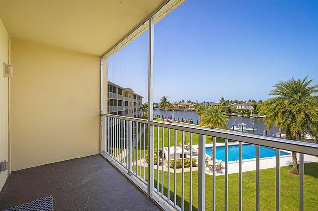 230 N Federal Hwy 305, Deerfield Beach, FL 33441
