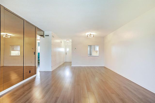 230 N Federal Hwy 305, Deerfield Beach, FL 33441