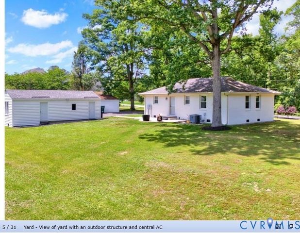 11215 Thorncroft Dr, Henrico, VA 23060