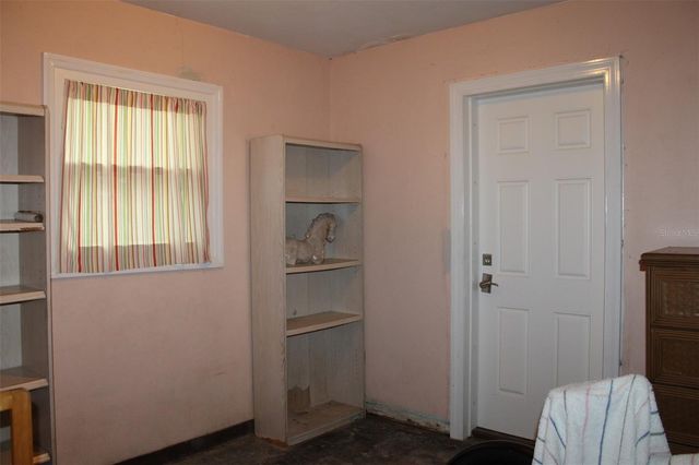 5220 86TH AVENUE N, Pinellas Park, FL 33782