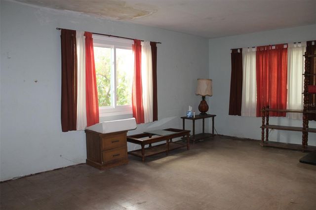 5220 86TH AVENUE N, Pinellas Park, FL 33782