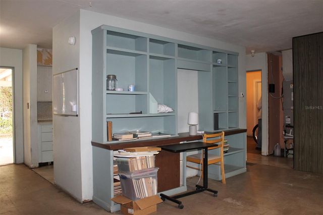 5220 86TH AVENUE N, Pinellas Park, FL 33782