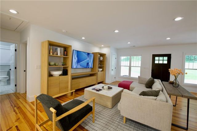 205 Wyatt Avenue, Clemson, SC 29631