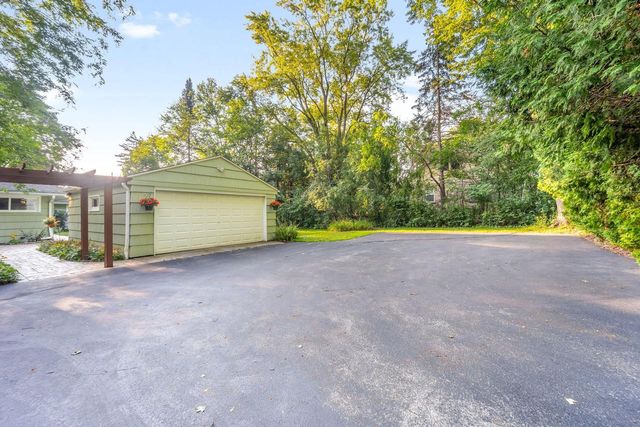 11966 N Springdale COURT, Mequon, WI 53092