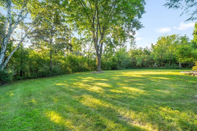 11966 N Springdale COURT, Mequon, WI 53092