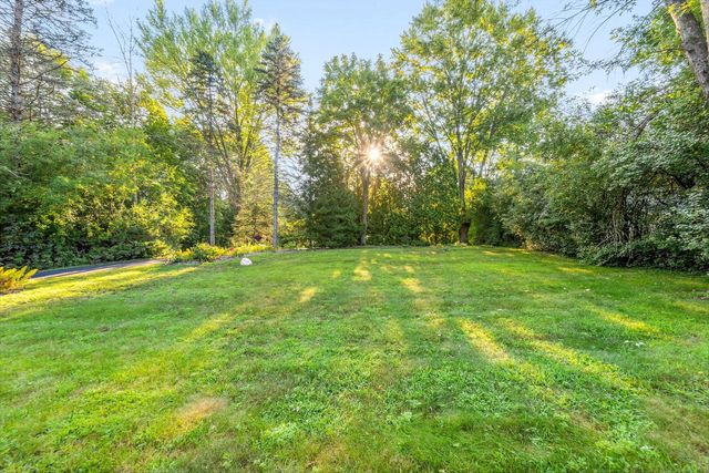 11966 N Springdale COURT, Mequon, WI 53092