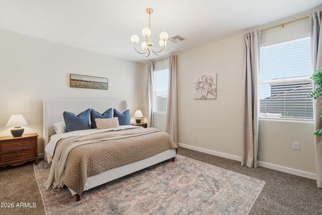 1827 W STANTON Avenue, Apache Junction, AZ 85120