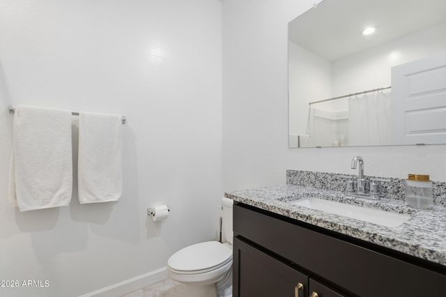 1827 W STANTON Avenue, Apache Junction, AZ 85120